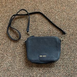 SOLD! 🎉 Nine West Crossbody bag